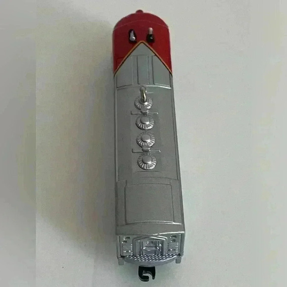 Hallmark Lionel Train Ornament - Picture 12 of 13